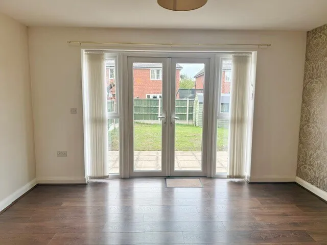 Barn Croft Road, CW1, photo 4