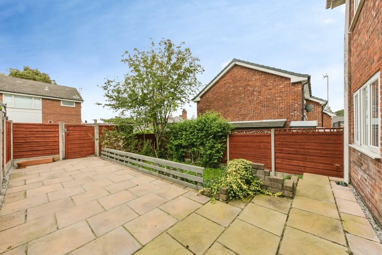 Canton Walks, Macclesfield, Cheshire, SK11, photo 5