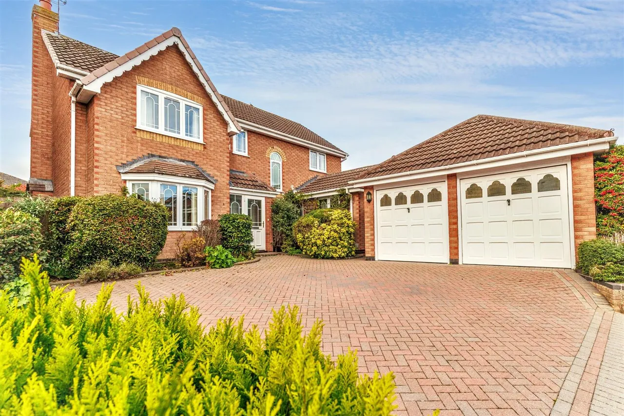 4 bed house for sale, Hunter Rise, Pershore, WR10