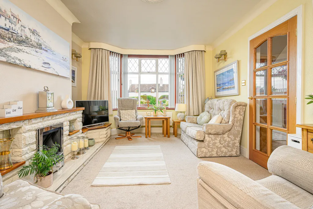 Wellington Road, Muxton, photo 6