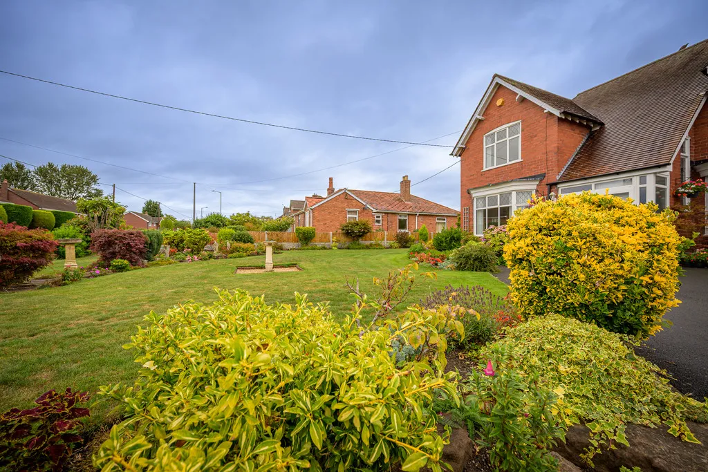 Wellington Road, Muxton, photo 2