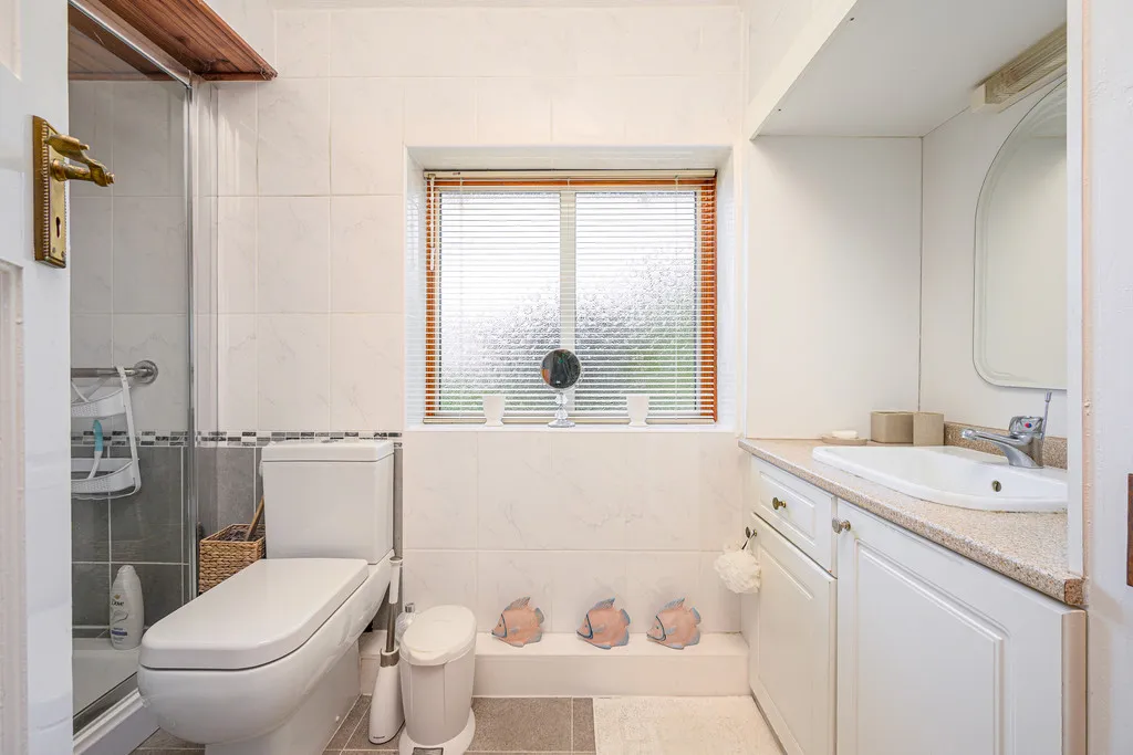 Wellington Road, Muxton, photo 19