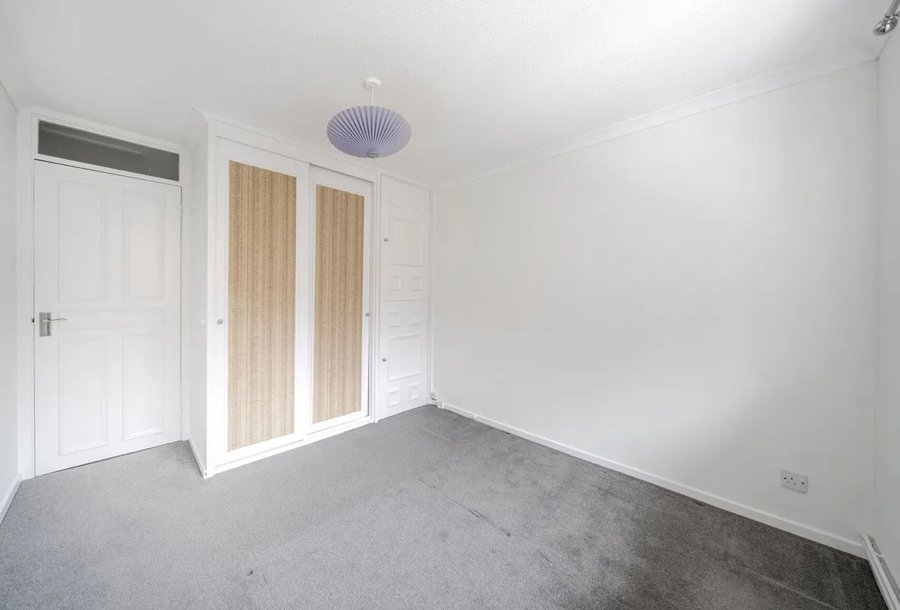 Plesman Way, Wallington, SM6 9NB, photo 10