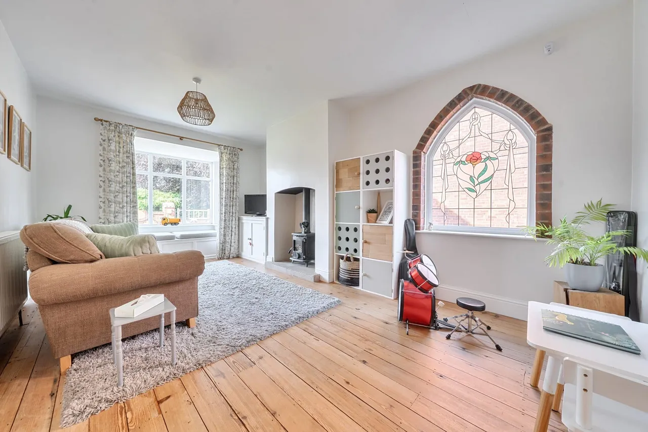 Flixborough Road, Burton-Upon-Stather, DN15, photo 5