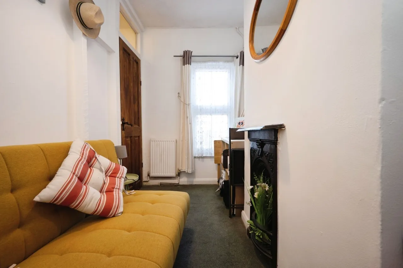 West End, Elstow, MK42, photo 11