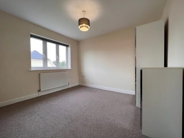 Broadway, Yaxley, PE7, photo 10