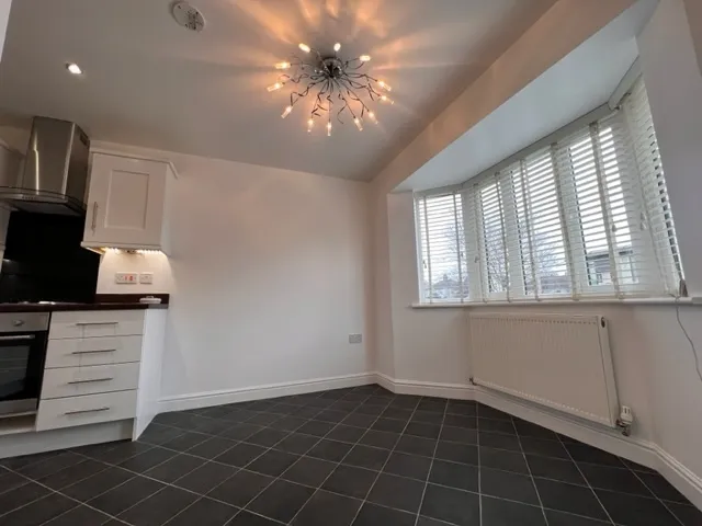 Broadway, Yaxley, PE7, photo 7