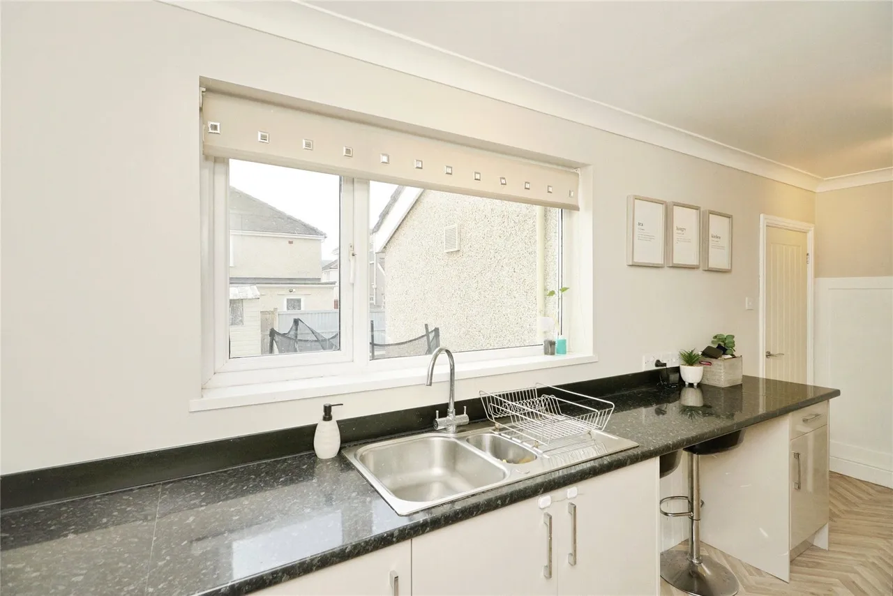 Penrhos Avenue, Llandudno Junction, LL31, photo 5
