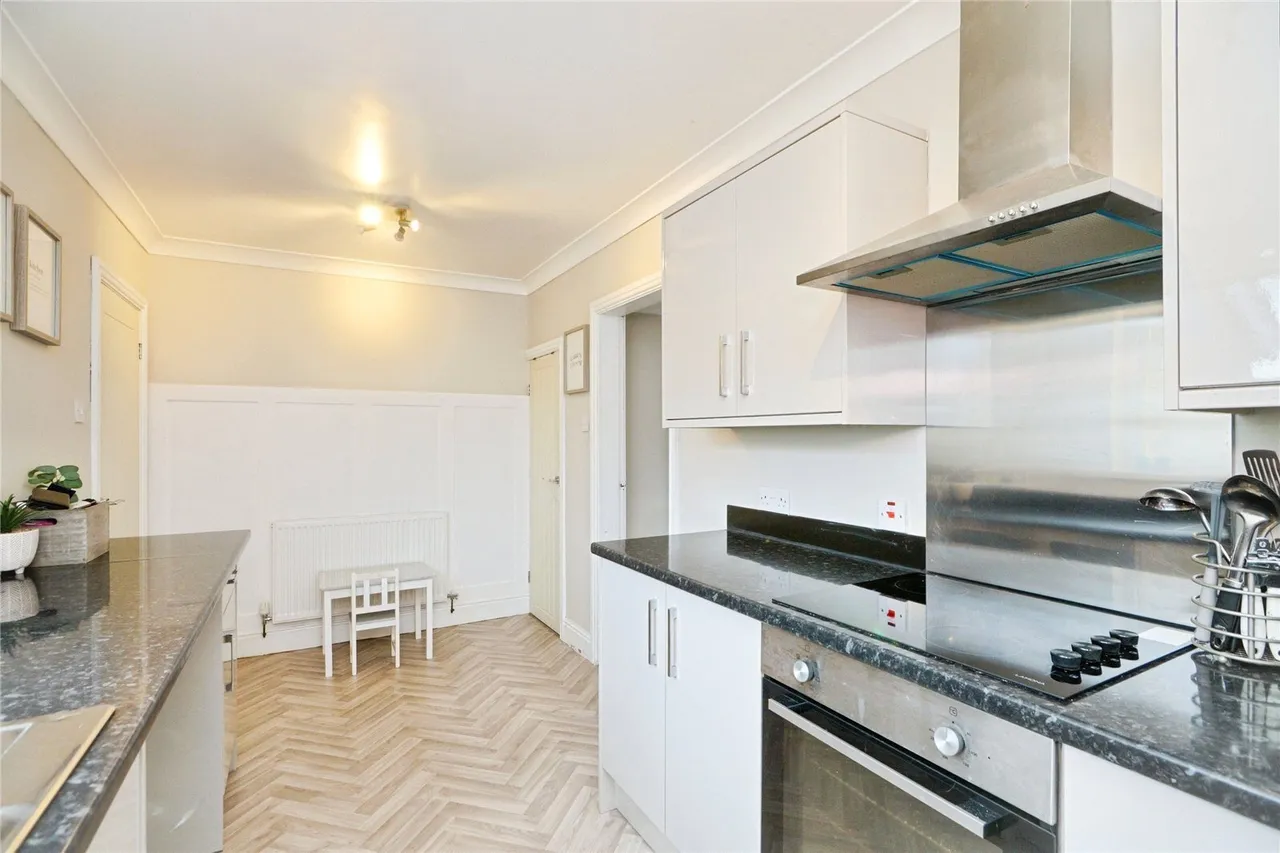 Penrhos Avenue, Llandudno Junction, LL31, photo 13