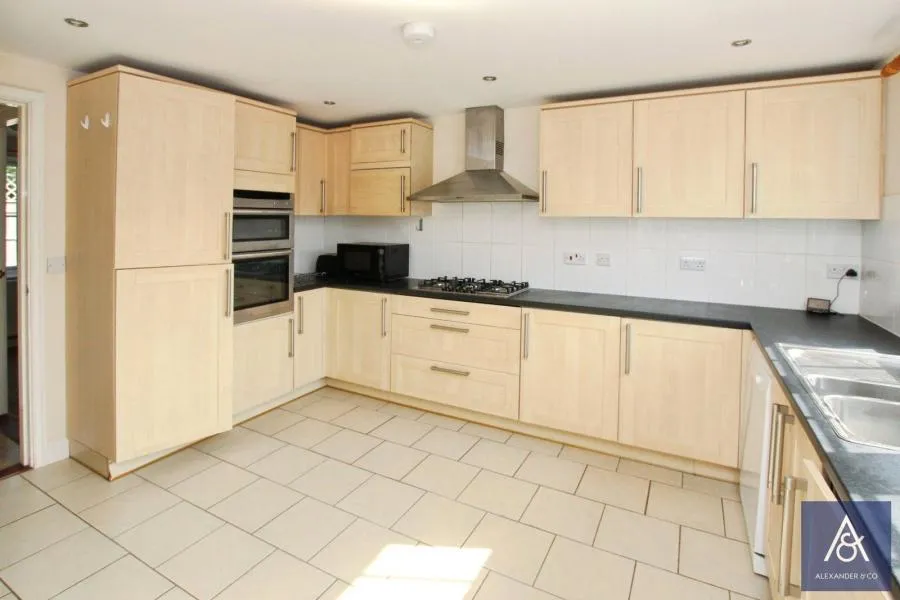Wheelers Rise, Croughton, NN13, photo 4
