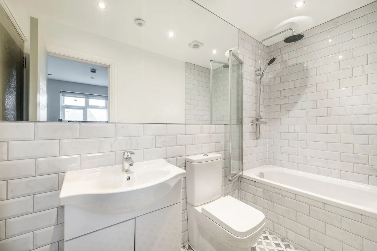 Flat 2, 138a Kneller Road, Twickenham, photo 4