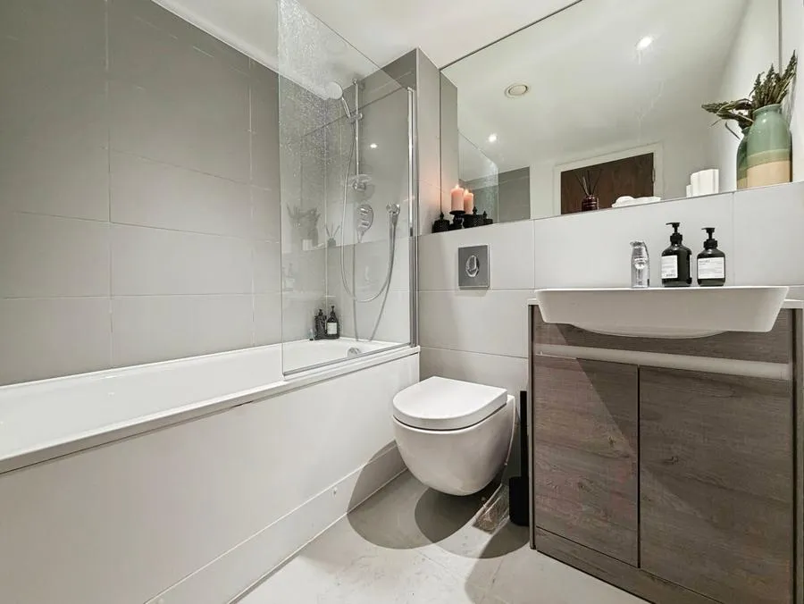 Market Street, Bracknell, RG12, photo 8