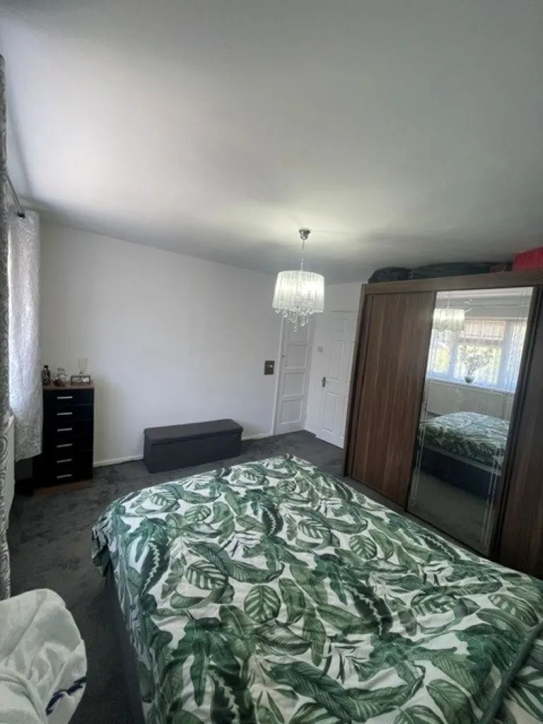Santingfield North, Luton, LU1, photo 16