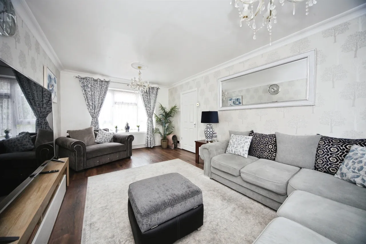 Santingfield North, Luton, LU1, photo 4