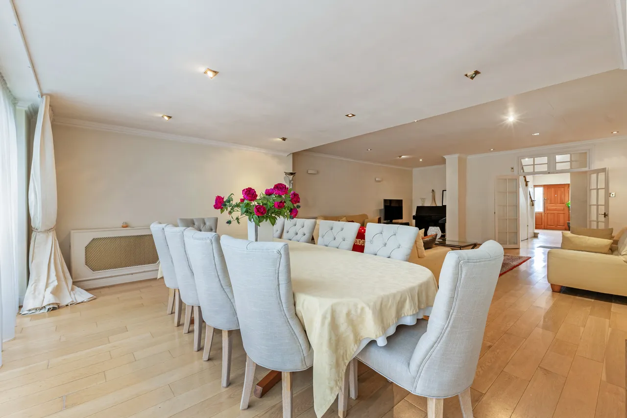 Lake View, Edgware, HA8, photo 6
