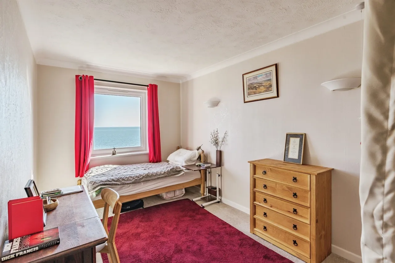 Marine Parade, Seaford, BN25, photo 8
