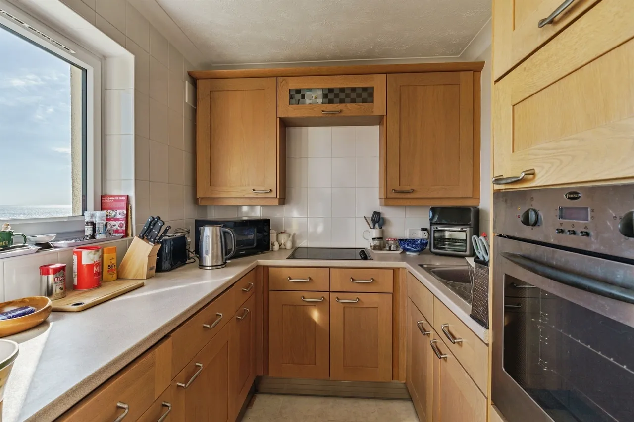 Marine Parade, Seaford, BN25, photo 7