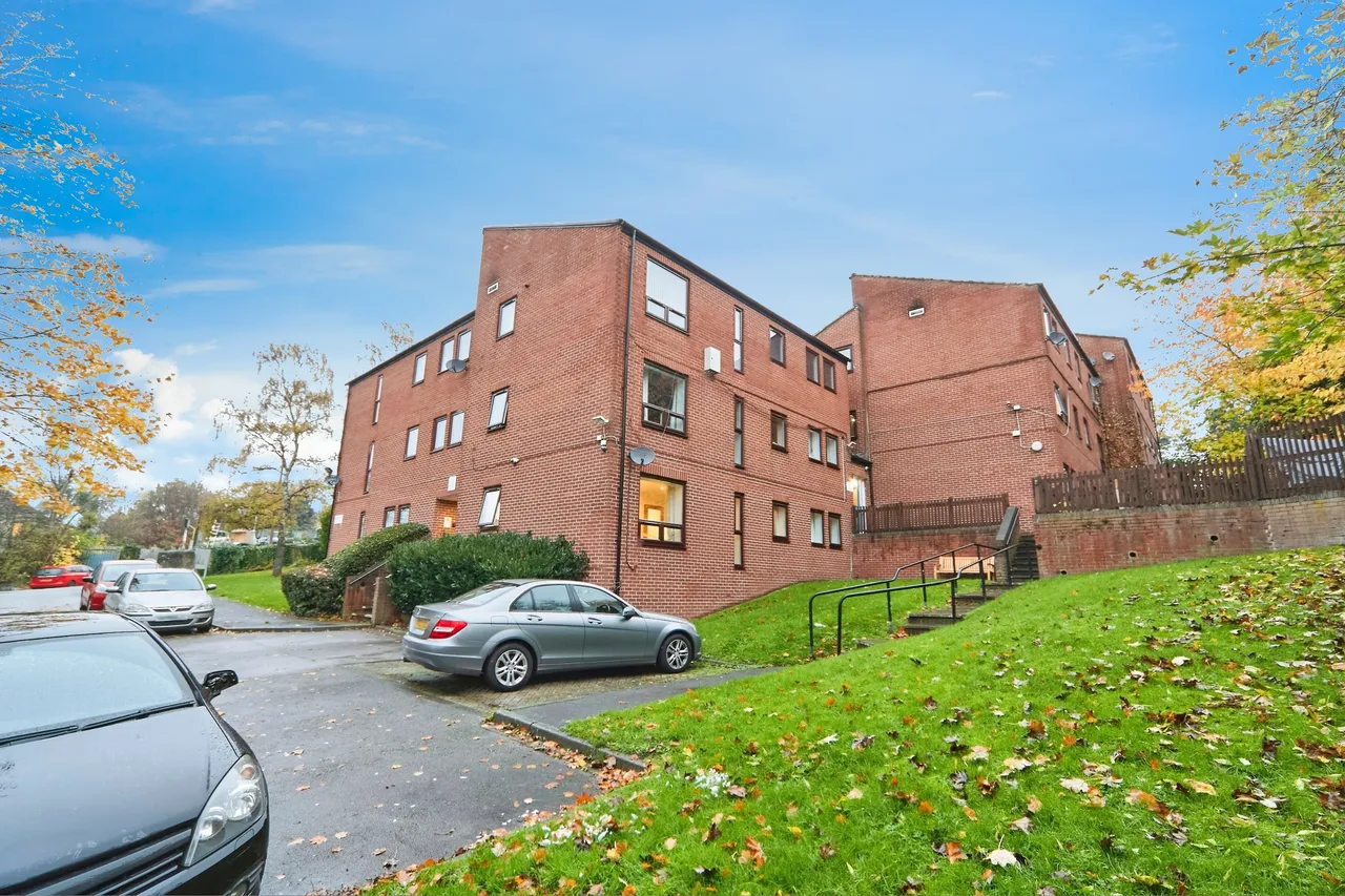 Mount Pleasant Gardens, Leeds, LS8, photo 15