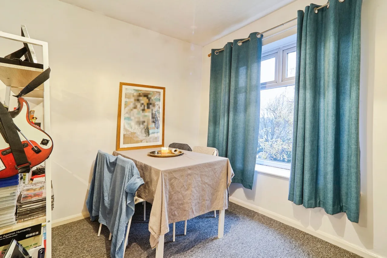 Mount Pleasant Gardens, Leeds, LS8, photo 8