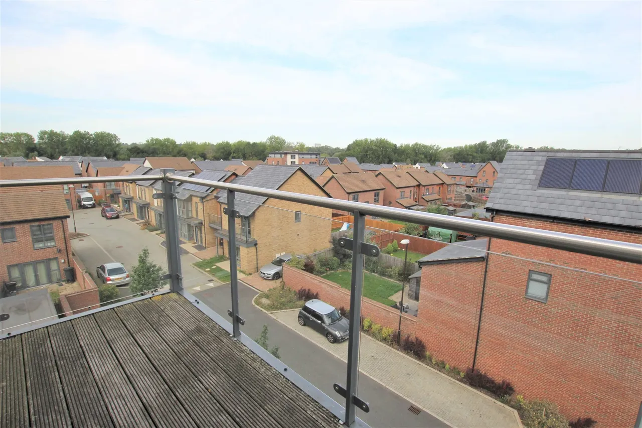 Pascal Mews, Milton Keynes, MK10, photo 7