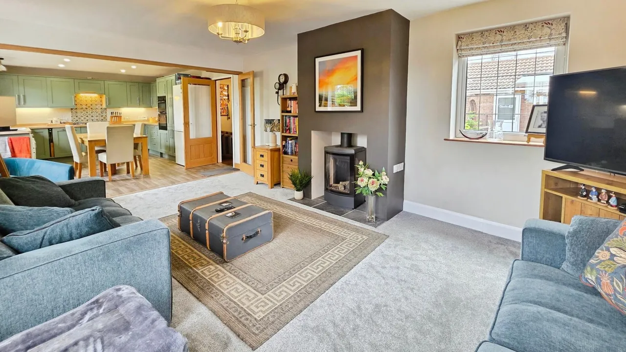 3 bed house for sale, Grove Street, Great Hale, NG34