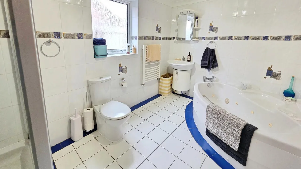 Grove Street, Great Hale, NG34, photo 12