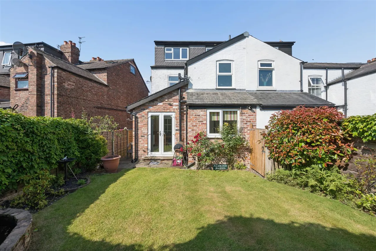 Osborne Road, Altrincham, WA15, photo 21