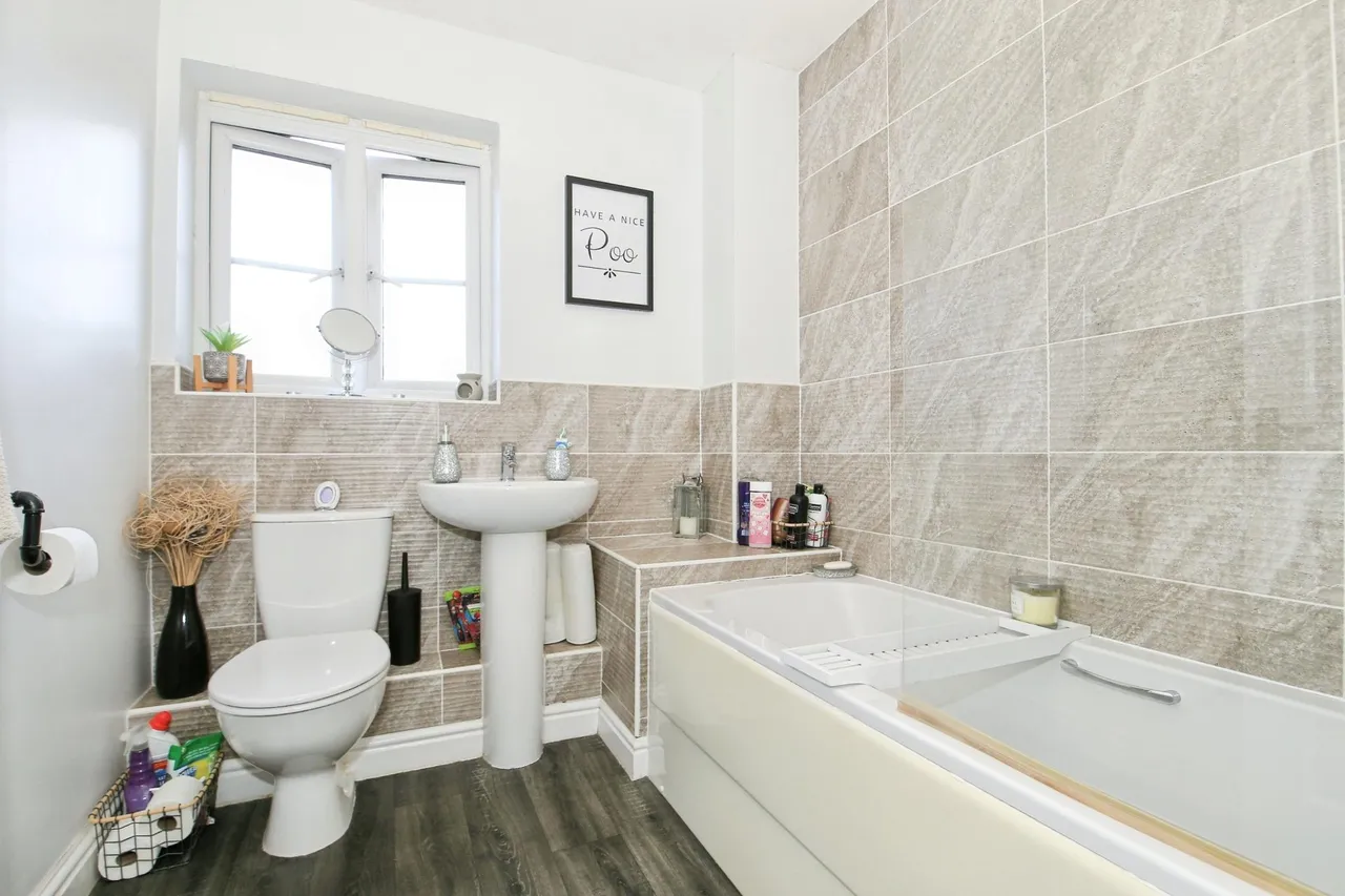 Foxglove Close, Peterborough, PE7, photo 19