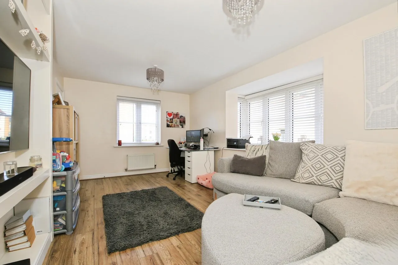 Foxglove Close, Peterborough, PE7, photo 4