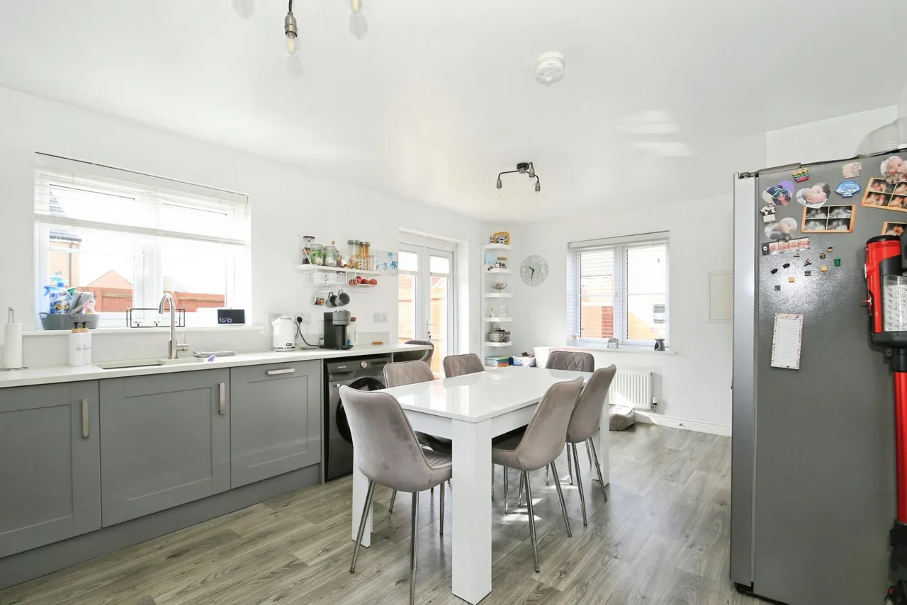 Foxglove Close, Peterborough, PE7, photo 10