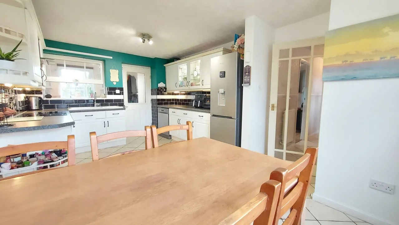 Churchfields Road, Folkingham, Sleaford, NG34, photo 4