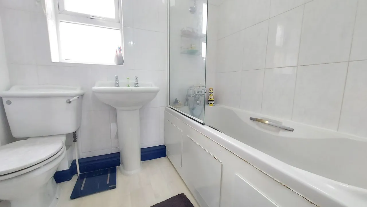 Churchfields Road, Folkingham, Sleaford, NG34, photo 17
