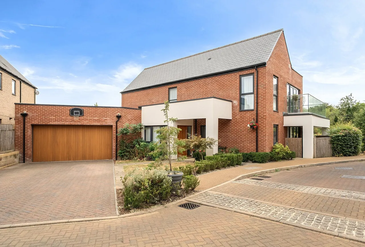 Hallowes Close, Redhill, RH1 4EB, photo 24