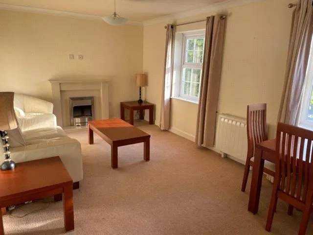 Red Gables Court, Church Leigh, ST10, photo 2