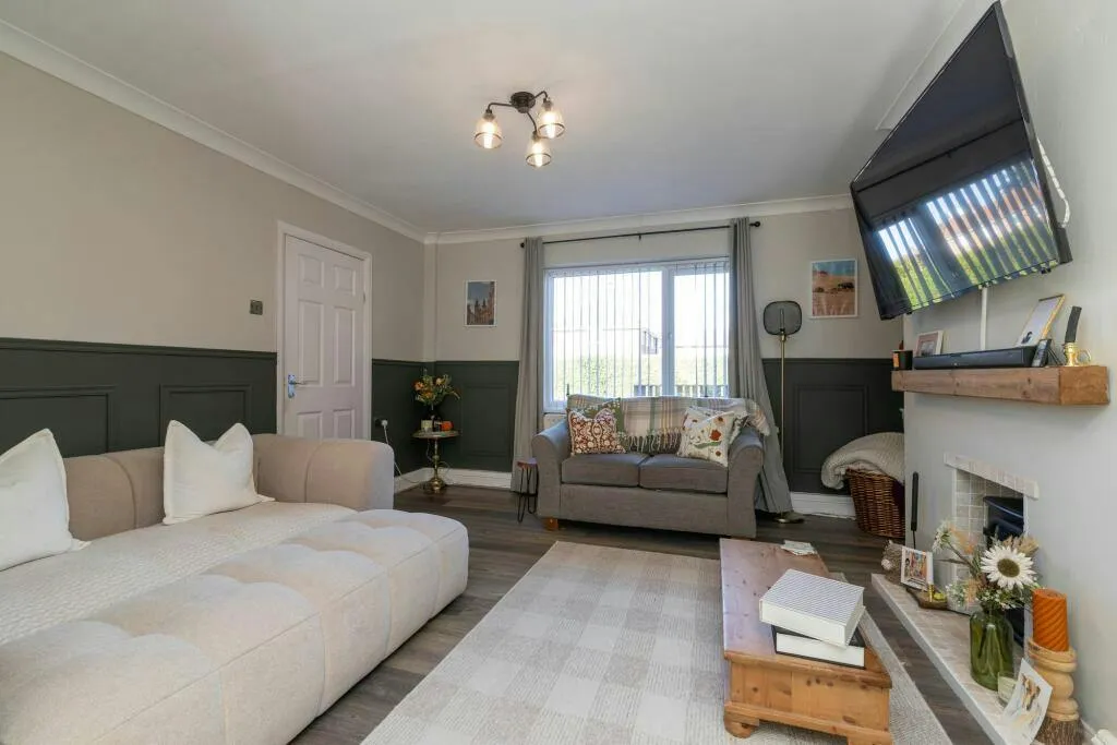 Cambridge Place, Birtley, DH3, photo 6