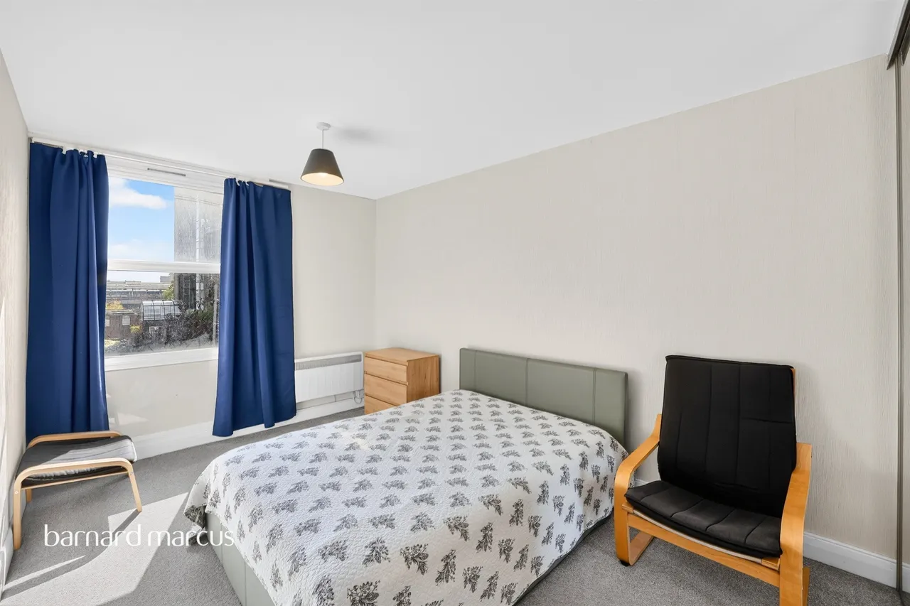 Sullivan Close, London, SW11, photo 5