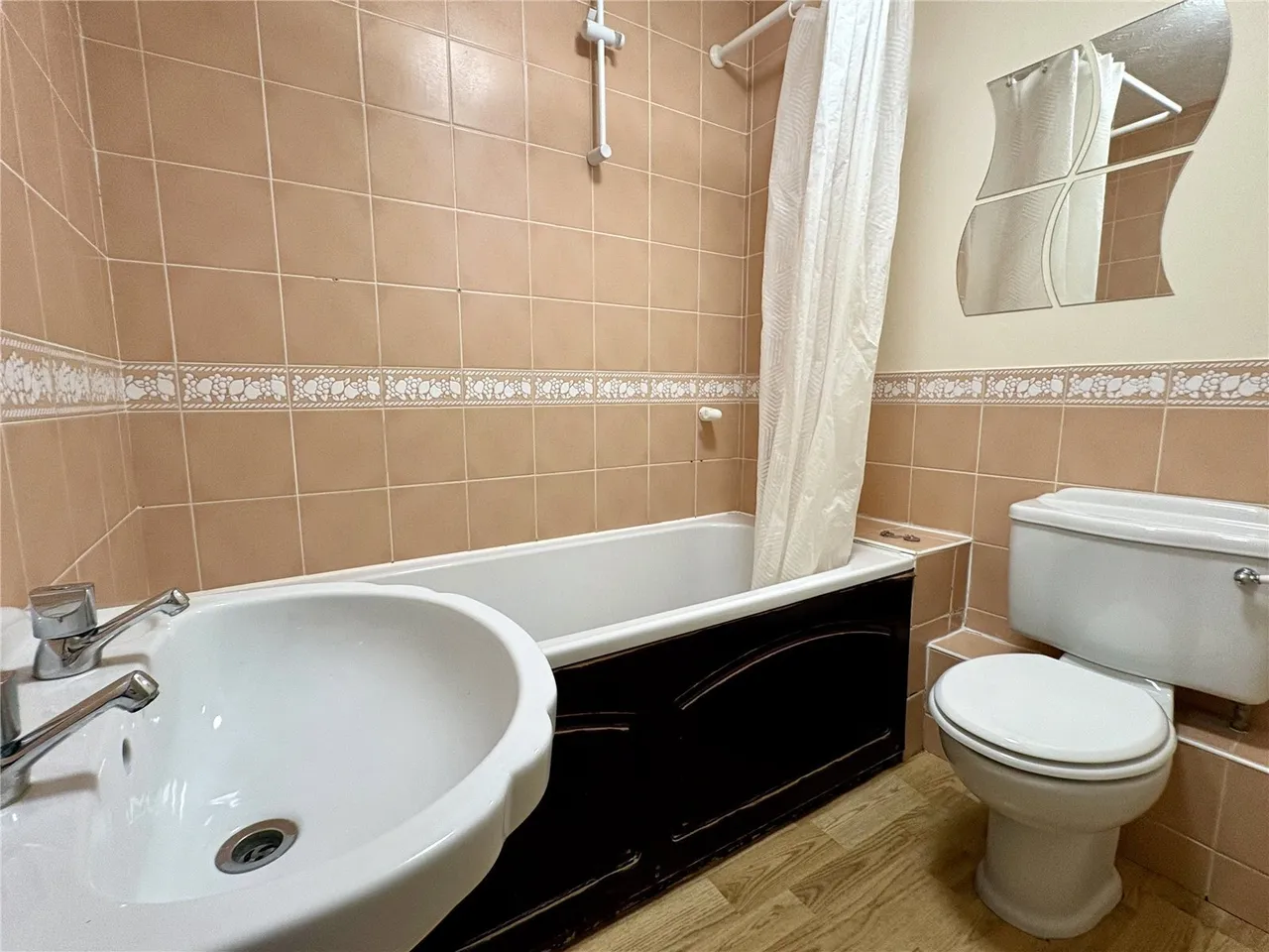 Grenville Road, Chafford Hundred, Grays, Essex, RM16, photo 15