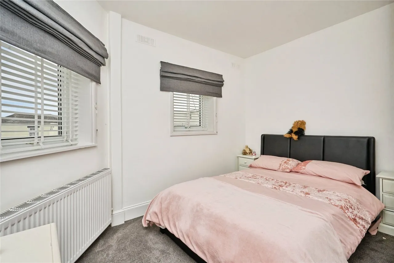 Park Road, Shanklin, PO37, photo 9