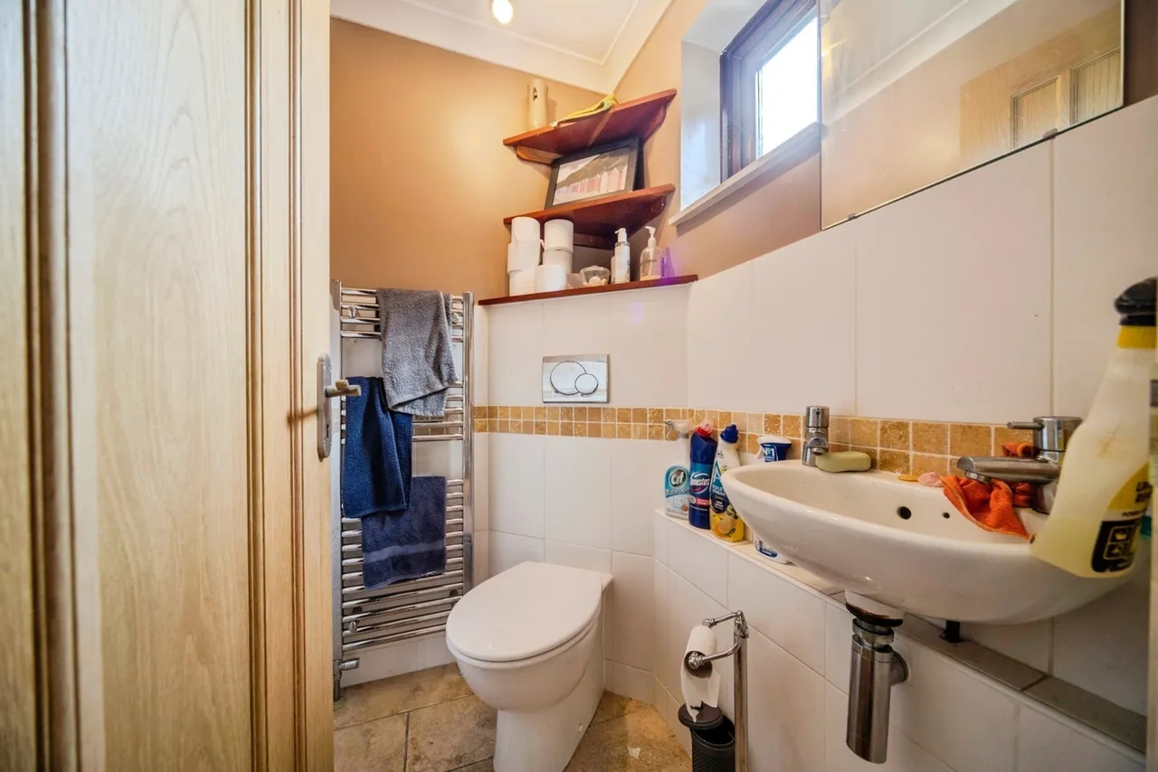 Chinnor Road, Bledlow, Princes Risborough, Buckinghamshire, HP27, photo 24