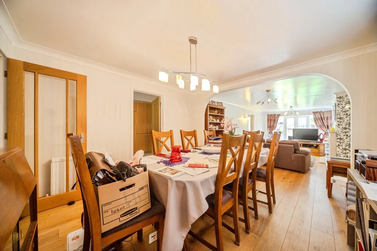Chinnor Road, Bledlow, Princes Risborough, Buckinghamshire, HP27, photo 8