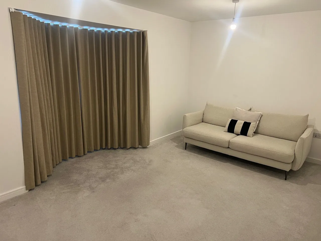 Penny Lane, Oadby, LE2, photo 4