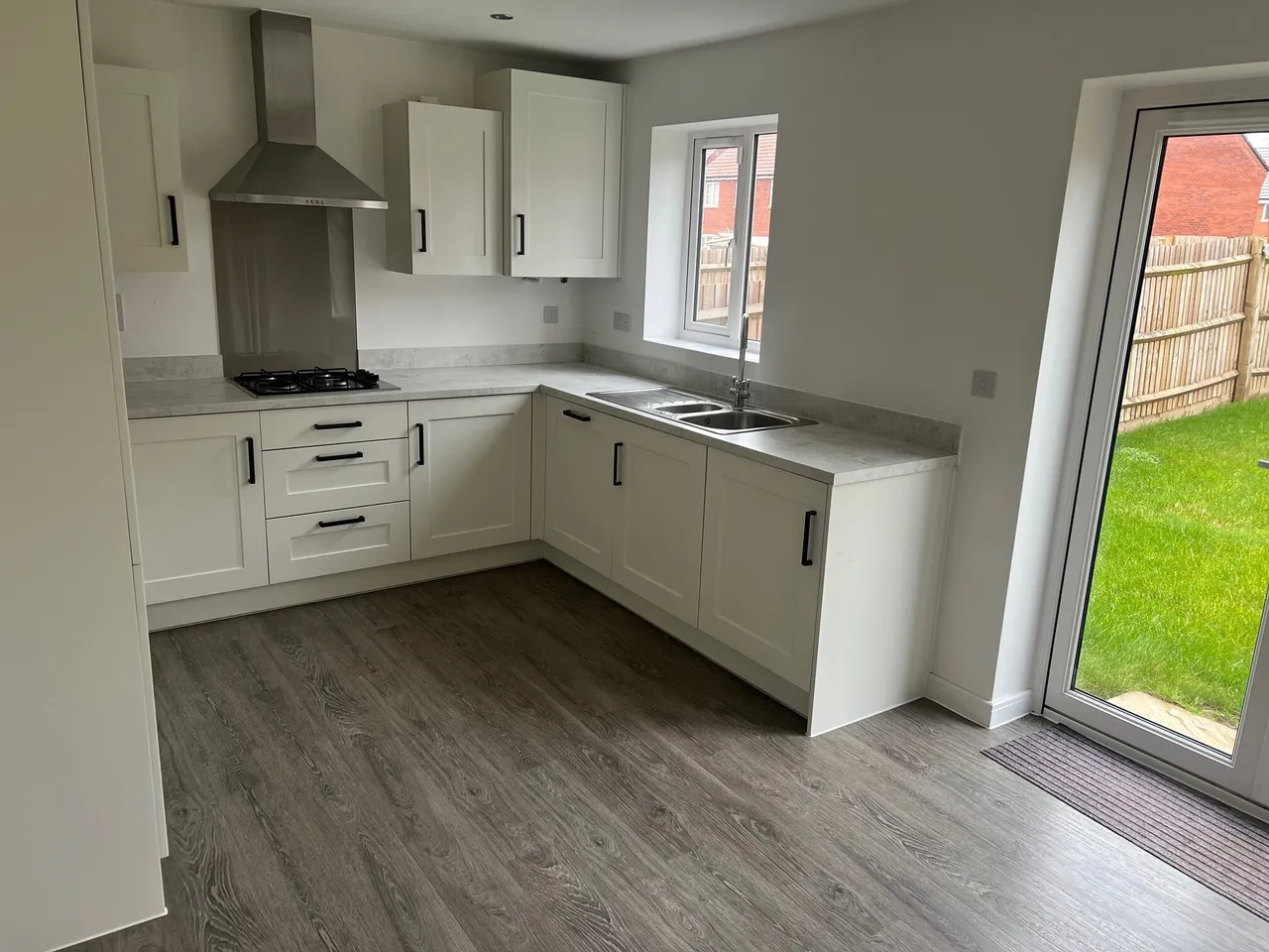Penny Lane, Oadby, LE2, photo 7