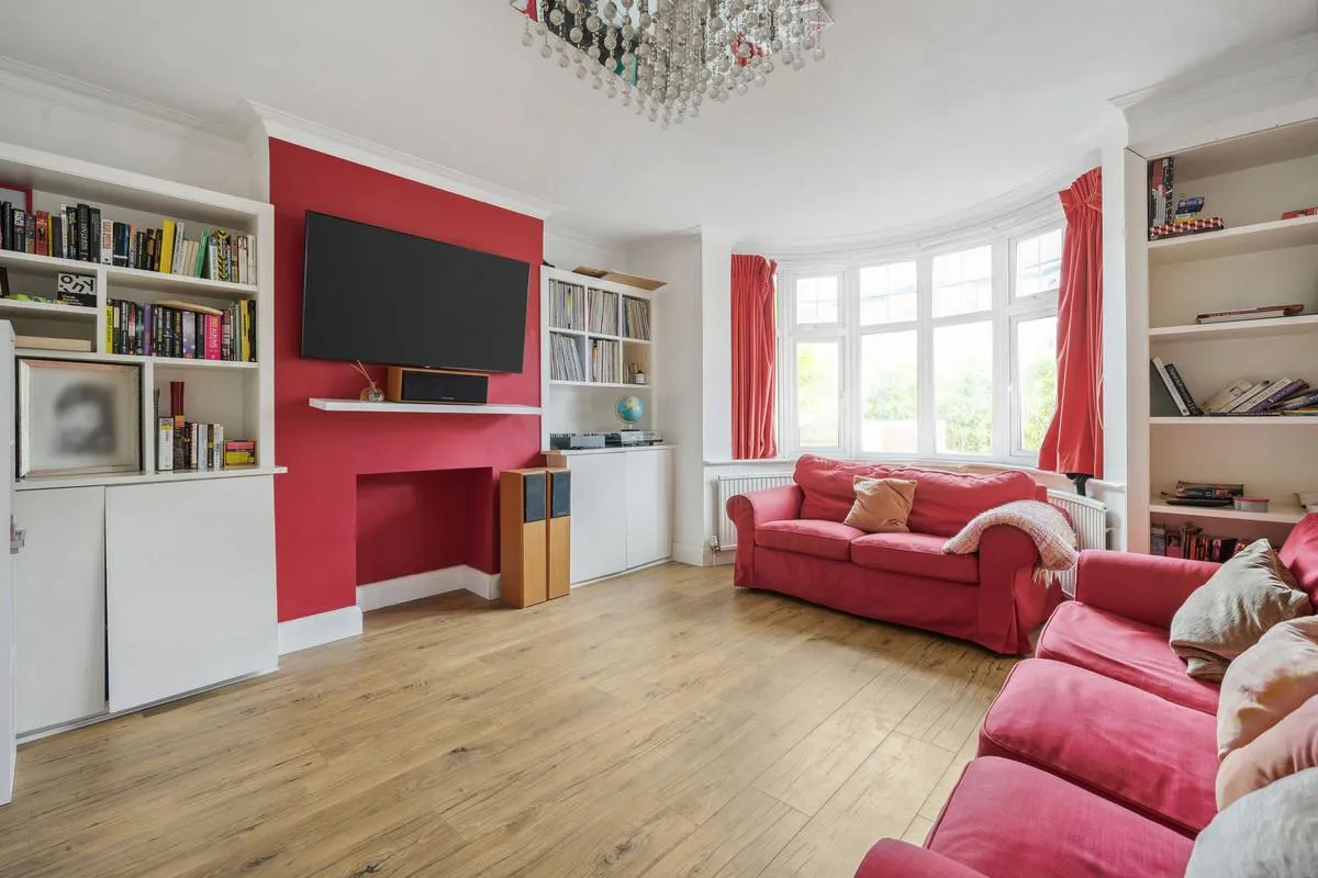 4 bed house to rent, Eastbourne Gardens, London, SW14