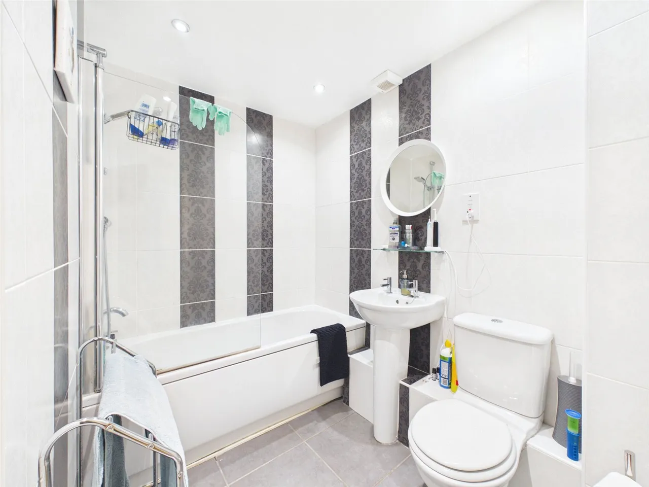 Chaplin Close, Salford, M6, photo 12