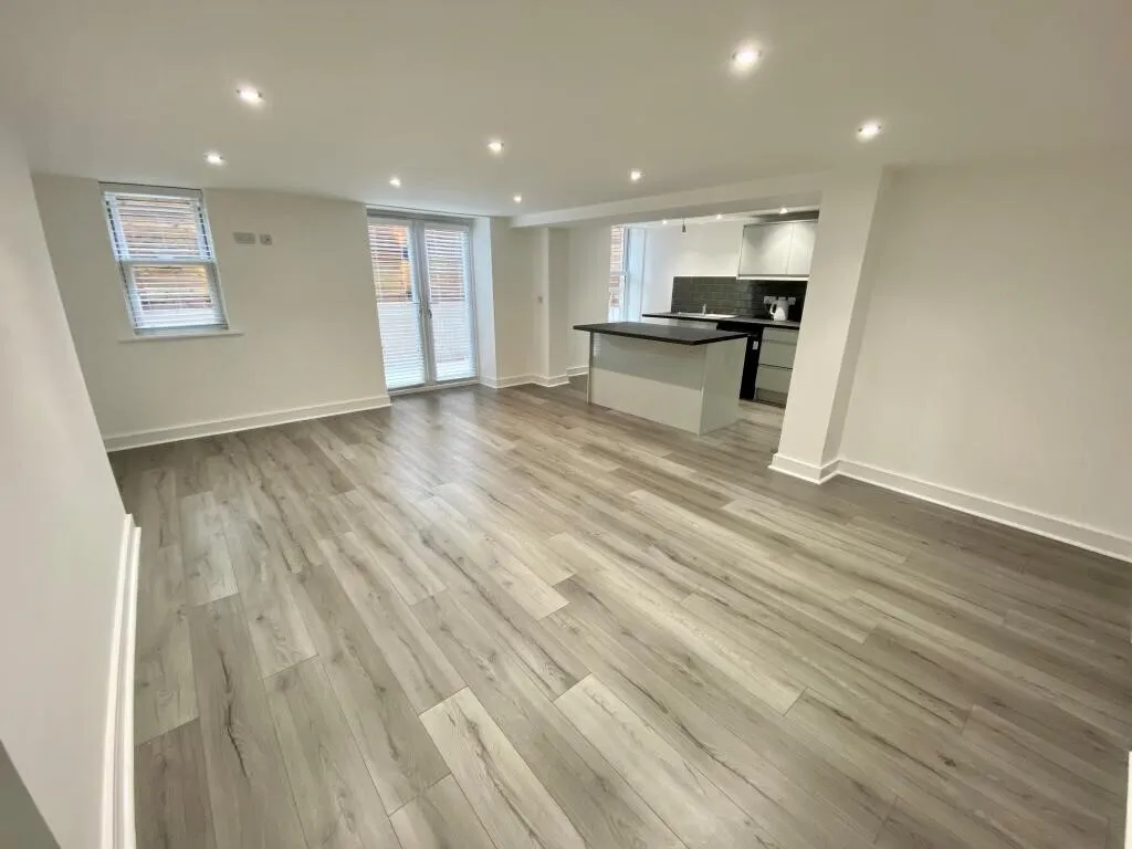 Normanton Manor, L17, photo 3