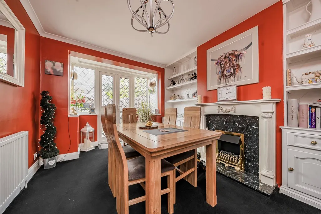 West Mead, South Ruislip, HA4, photo 4