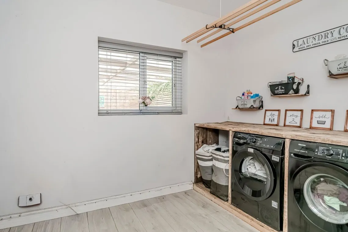 Euxton Lane, Chorley, PR7, photo 28
