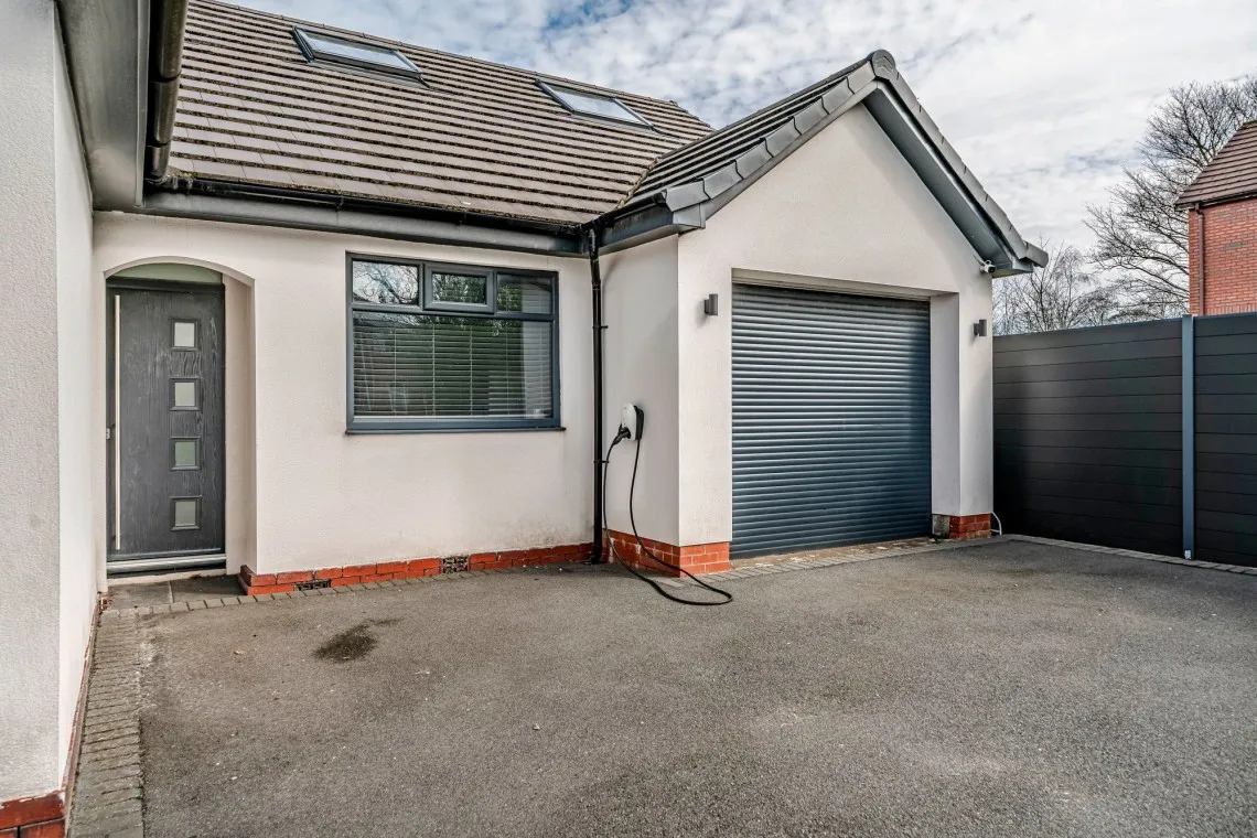 Euxton Lane, Chorley, PR7, photo 53