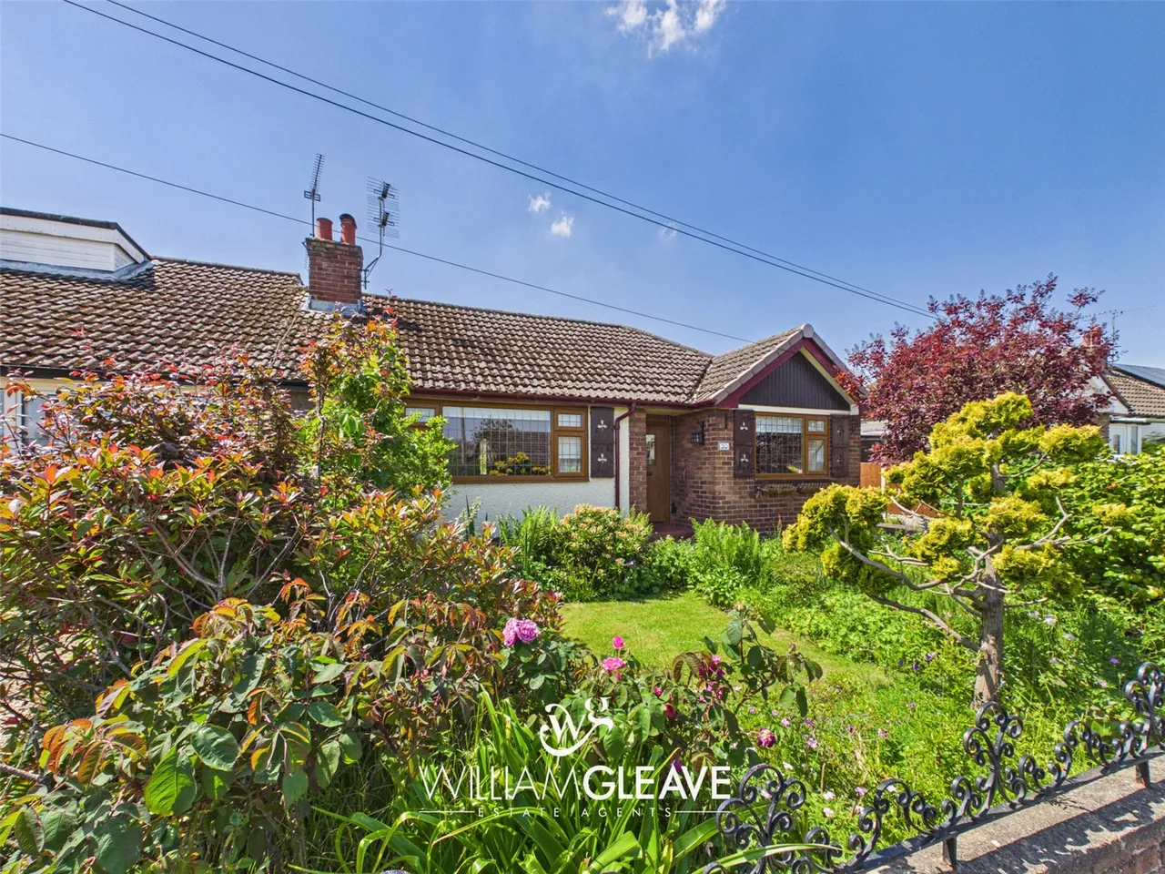 2 bed house for sale — Newton Drive, Buckley, Flintshire, CH7 3EB