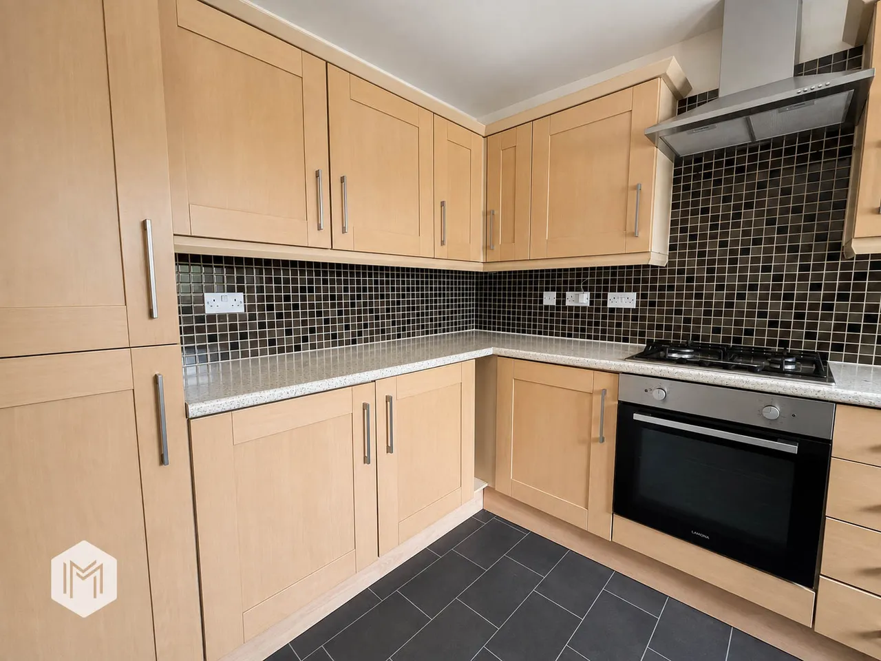 Queensway, Clifton, Swinton, Manchester, M27 8QE, photo 5